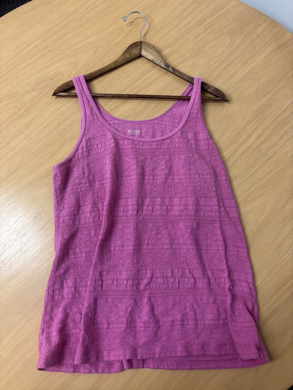 Medium Mossimo pink textured tank size XL (CC-02)